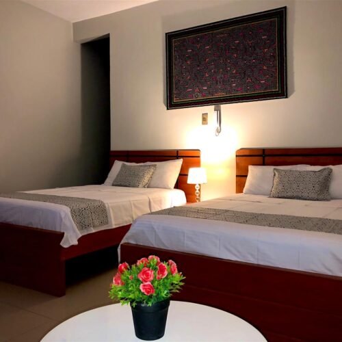 Hotel 3 estrellas Iquitos 1 - Amazon Expeditions Peru